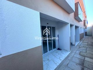 Apartamento Para Venda com 2 quartos sendo 1 suítes no bairro de Pau Amarelo em Paulista - PE