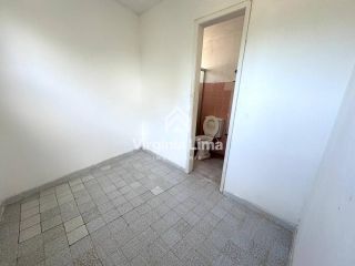 Apartamento Para Alugar com 2 quartos e dependencia no bairro de Nossa Senhora da Conceição em Paulista - PE