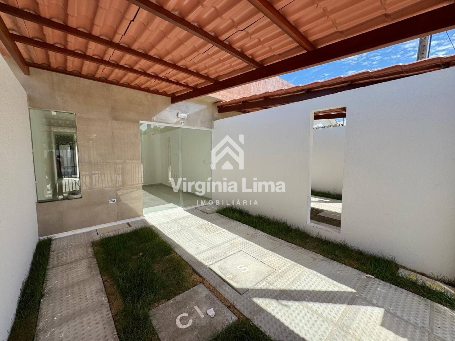 Casa Para Venda com 3 quartos sendo 1 suítes no bairro do Janga em Paulista