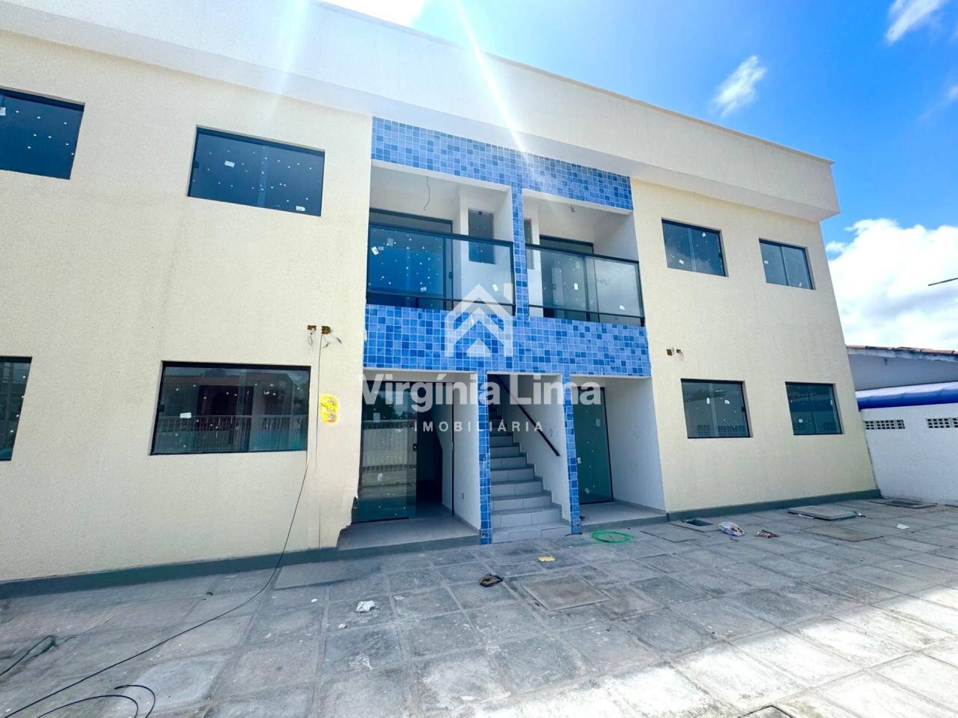 Casa Privê Para Venda com 3 quartos no bairro de Nossa Senhora da Conceição em Paulista - PE