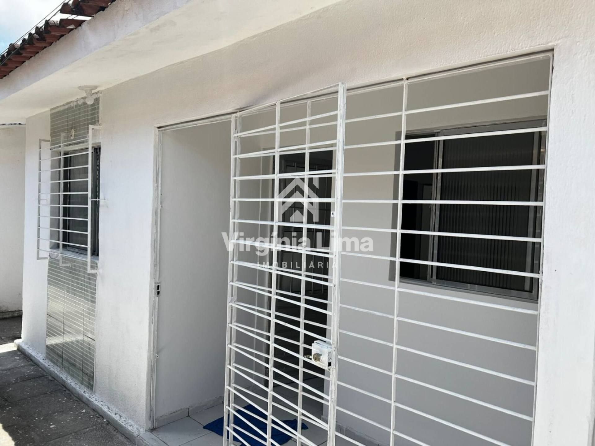 Casa Para Venda com 3 quartos no bairro de Pau Amarelo em Paulista - PE