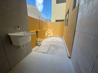Casa Privê Para Venda com 2 quartos na avenida e próximo à praia no bairro de Conceição em Paulista - PE