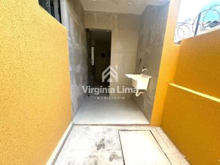 Casa Privê Para Venda com 2 quartos na avenida e próximo à praia no bairro de Conceição em Paulista - PE