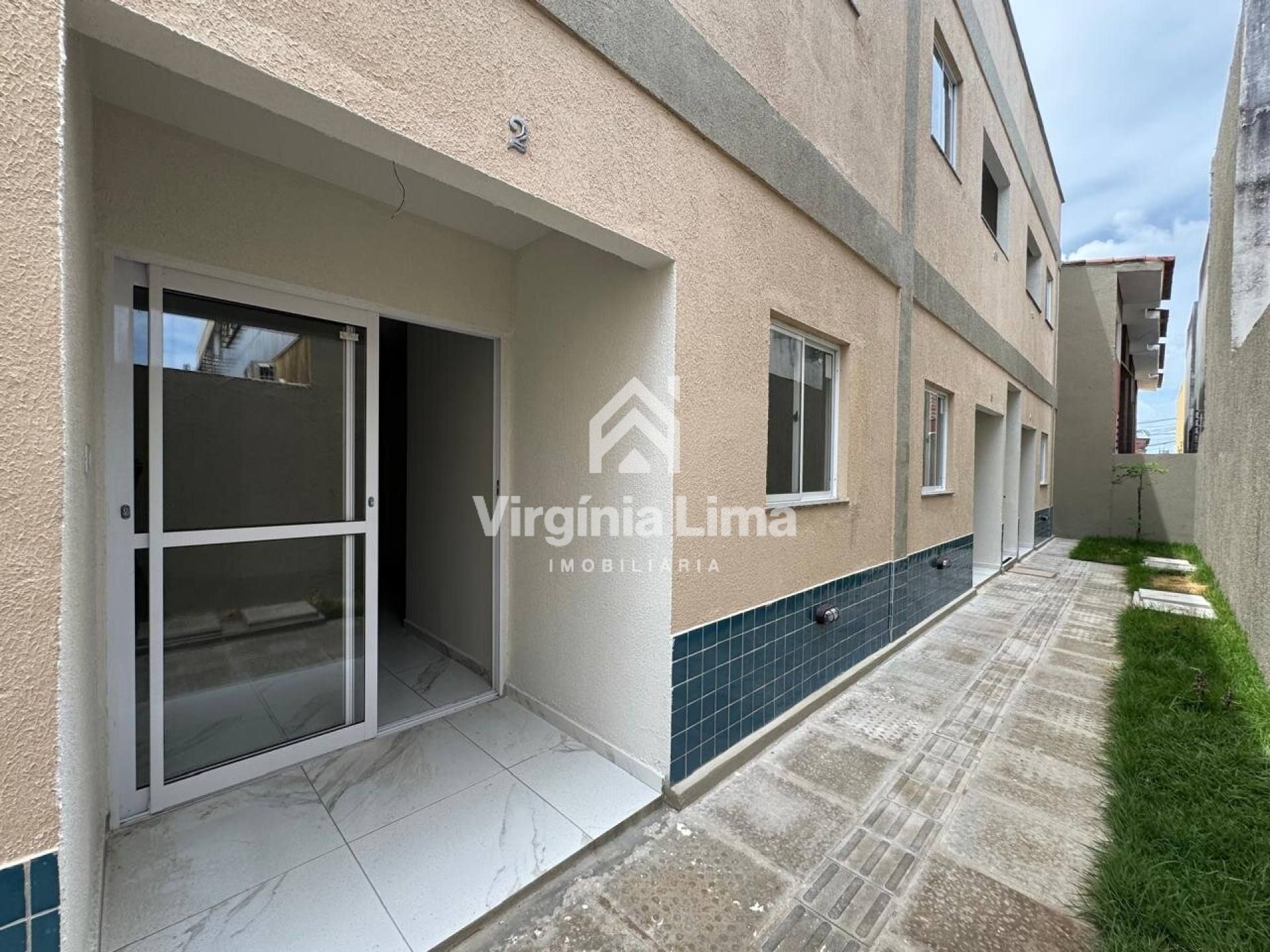 Casa Privê Para Venda com 2 quartos no bairro de Pau Amarelo em Paulista - PE