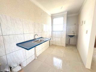 Apartamento Para Venda com 2 quartos e área de lazer no bairro de Pau Amarelo em Paulista - PE