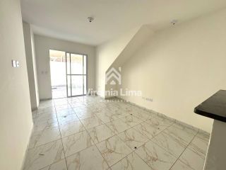 Casa Privê Para Venda com 3 quartos uma suíte no bairro Jardim Maranguape em Paulista - PE