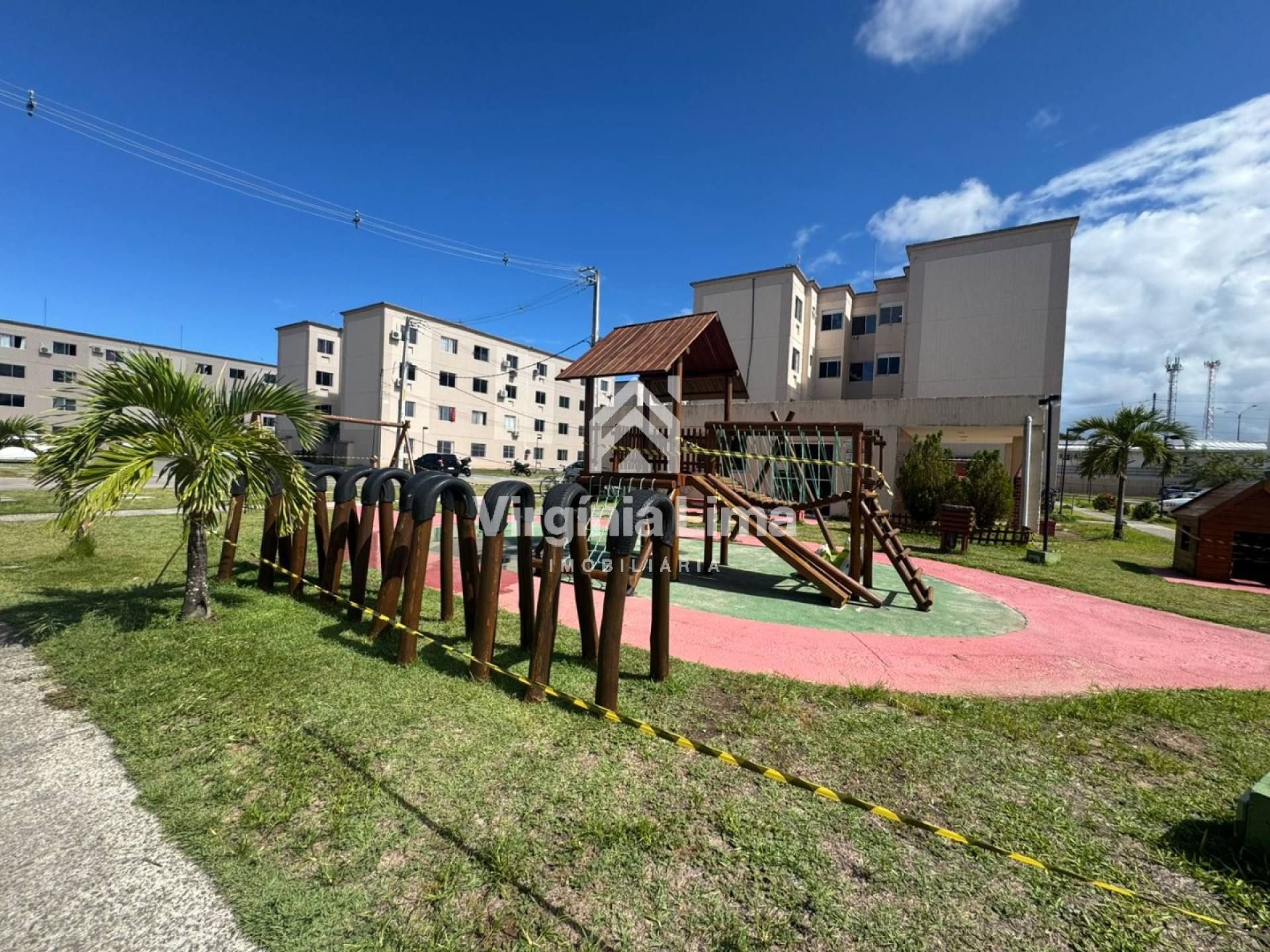 Apartamento Para Venda com 2 quartos e área de lazer no bairro Maranguape l em Paulista - PE