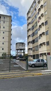 Apartamento Para Venda com 2 quartos em São Lourenço Da Mata - PE