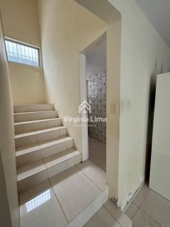 Casa Duplex Para Venda com 4 quartos sendo uma suíte no bairro Nossa Senhora do Ó em Paulista
