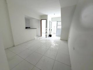 Casa Privê Para Venda com 2 quartos em Nossa Senhora do Ó - Paulista