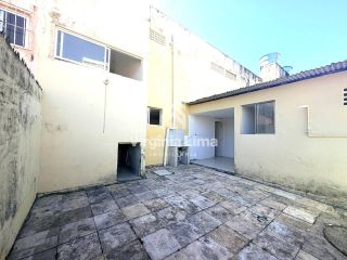 Casa Para Venda com 3 quartos e dependência em Nossa Senhora do Ó - Paulista