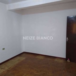 Casa Para Vender com 2 quartos no bairro Vila Carvalho em Sorocaba