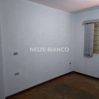 Casa Para Vender com 2 quartos no bairro Vila Carvalho em Sorocaba