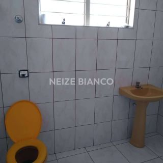 Casa Para Vender com 2 quartos no bairro Vila Carvalho em Sorocaba