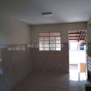 Casa Para Vender com 2 quartos no bairro Vila Carvalho em Sorocaba