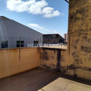 Casa Para Vender com 2 quartos no bairro Vila Carvalho em Sorocaba