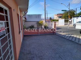 Casa Para Vender com 2 quartos no bairro Vila Carvalho em Sorocaba