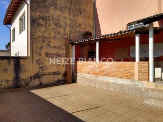 Casa Para Vender com 2 quartos no bairro Vila Carvalho em Sorocaba