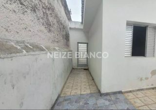 Casa Para Vender com 2 quartos no bairro Vila Carvalho em Sorocaba