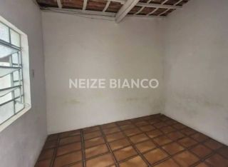 Casa Para Vender com 2 quartos no bairro Vila Carvalho em Sorocaba