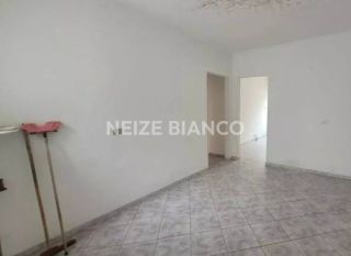 Casa Para Vender com 2 quartos no bairro Vila Carvalho em Sorocaba