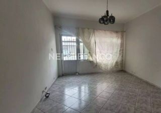 Casa Para Vender com 2 quartos no bairro Vila Carvalho em Sorocaba