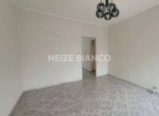 Casa Para Vender com 2 quartos no bairro Vila Carvalho em Sorocaba