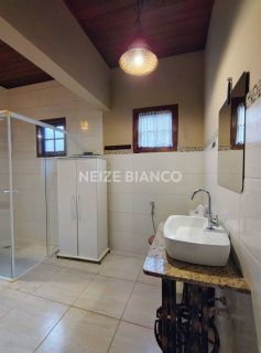 Chácara Para Alugar com 2 quartos em Piedade