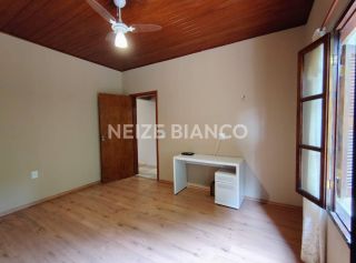 Chácara Para Alugar com 2 quartos em Piedade