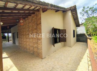 Chácara Para Alugar com 2 quartos em Piedade