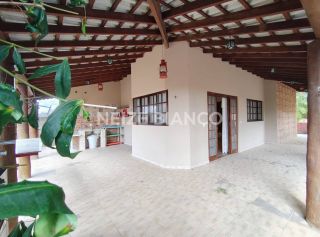 Chácara Para Alugar com 2 quartos em Piedade