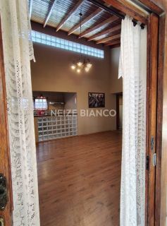 Chácara Para Alugar com 2 quartos em Piedade