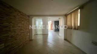 Casa Para Vender com 03 quartos e 01 suíte no Centro em Sorocaba