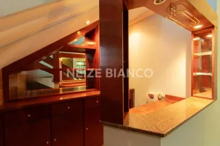 Sobrado Para Alugar com 3 quartos 3 suítes no bairro Jd. Bandeirantes em Sorocaba