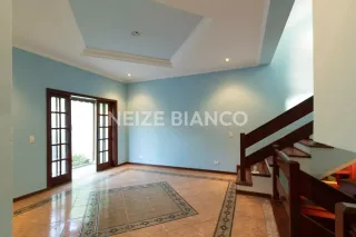 Sobrado Para Alugar com 3 quartos 3 suítes no bairro Jd. Bandeirantes em Sorocaba