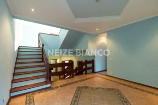 Sobrado Para Alugar com 3 quartos 3 suítes no bairro Jd. Bandeirantes em Sorocaba