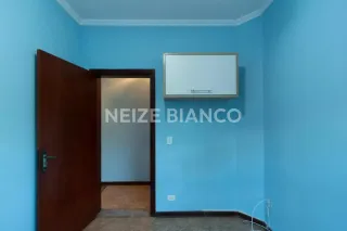 Sobrado Para Alugar com 3 quartos 3 suítes no bairro Jd. Bandeirantes em Sorocaba