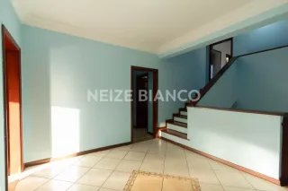 Sobrado Para Alugar com 3 quartos 3 suítes no bairro Jd. Bandeirantes em Sorocaba