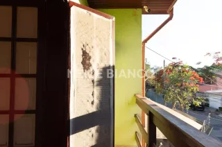 Sobrado Para Alugar com 3 quartos 3 suítes no bairro Jd. Bandeirantes em Sorocaba