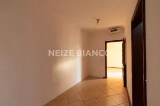 Sobrado Para Alugar com 3 quartos 3 suítes no bairro Jd. Bandeirantes em Sorocaba