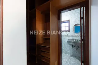 Sobrado Para Alugar com 3 quartos 3 suítes no bairro Jd. Bandeirantes em Sorocaba