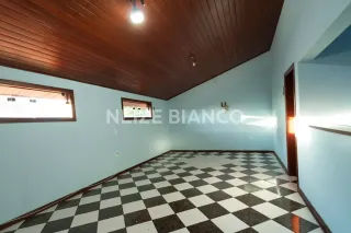 Sobrado Para Alugar com 3 quartos 3 suítes no bairro Jd. Bandeirantes em Sorocaba