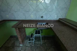 Sobrado Para Alugar com 3 quartos 3 suítes no bairro Jd. Bandeirantes em Sorocaba