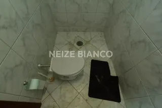 Sobrado Para Alugar com 3 quartos 3 suítes no bairro Jd. Bandeirantes em Sorocaba