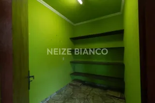 Sobrado Para Alugar com 3 quartos 3 suítes no bairro Jd. Bandeirantes em Sorocaba