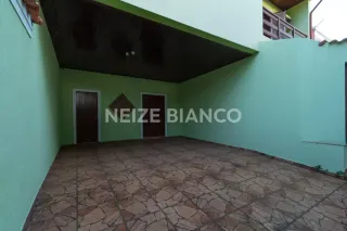 Sobrado Para Alugar com 3 quartos 3 suítes no bairro Jd. Bandeirantes em Sorocaba