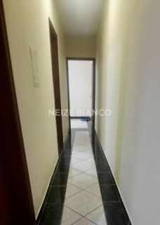 Casa Para Vender com 2 quartos 1 suítes no bairro Jd. Leocadia em Sorocaba