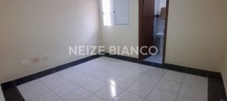 Casa Para Vender com 2 quartos 1 suítes no bairro Jd. Leocadia em Sorocaba