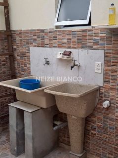 Casa Para Vender com 2 quartos 1 suítes no bairro Jd. Leocadia em Sorocaba