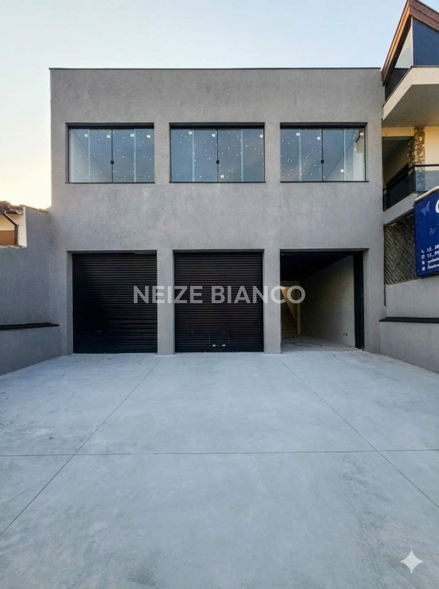 Prédio / Edifício Inteiro Comercial Para Vender no bairro Wanel Ville em Sorocaba